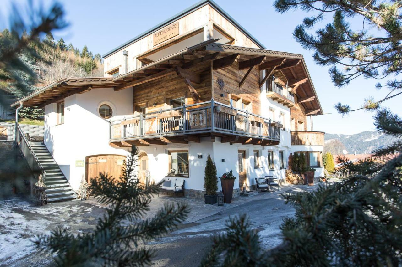 Naturlodge Ladis Ehemals Alpenlodge Alexander Inklusive Sommer Bergbahnticket Екстериор снимка